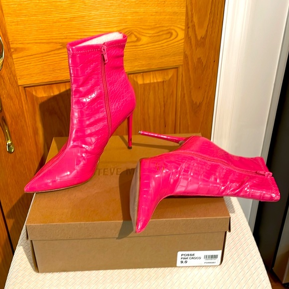 Steve Madden Barbie Hot Pink Croc Stiletto Heel Booties - Picture 2 of 11